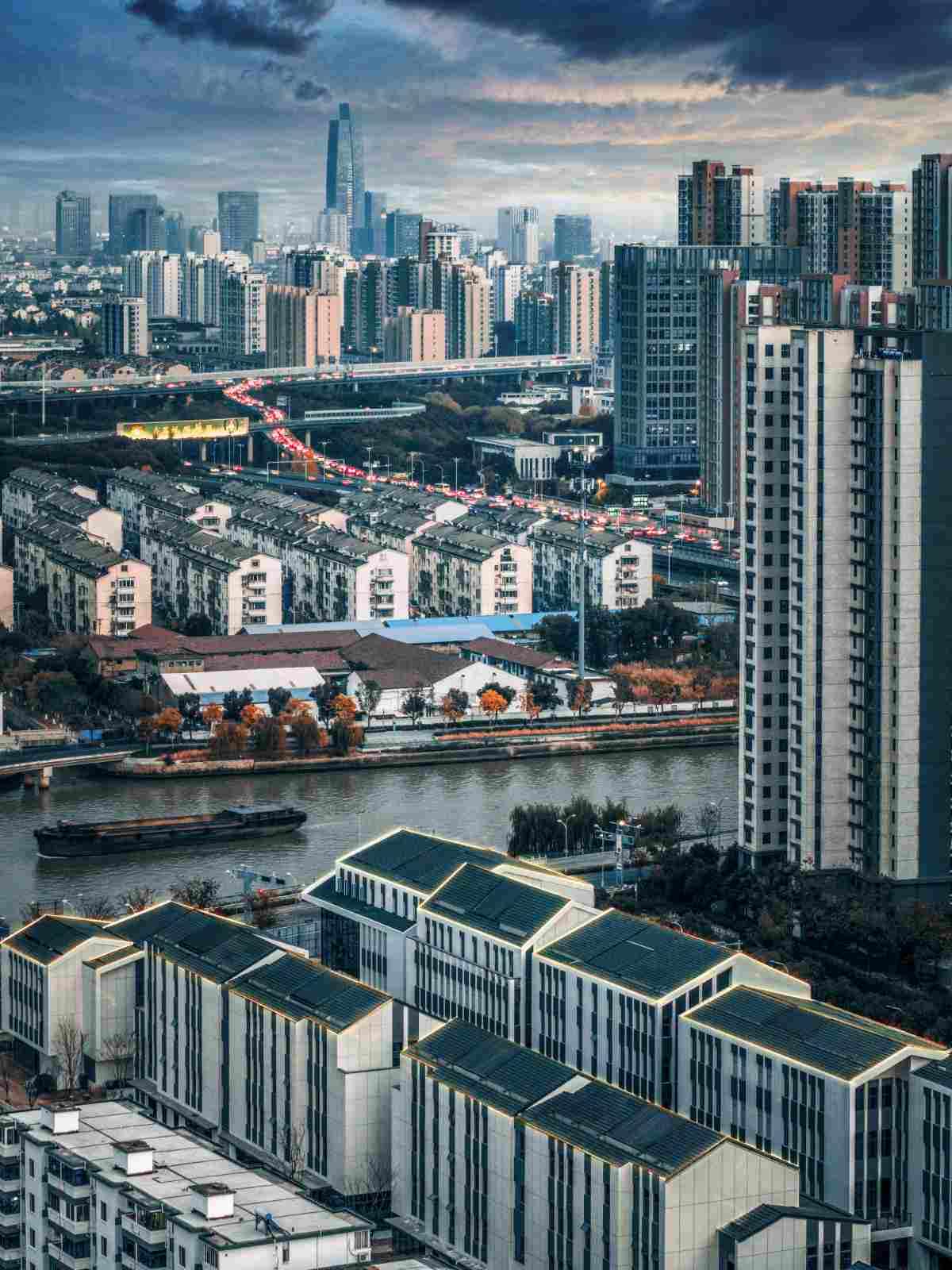南京·星河WORLD实景4